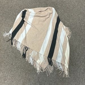 Cashmere asymmetrical Poncho